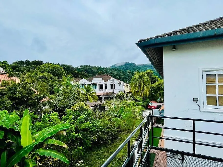 Villa Trendy Family Getaway By Stayco - Mini-Pool, Outdoor Cinema, Air Loft, Ps4, Ktv - Just 2 Mins To Beach! Batu Ferringhi Malaisie