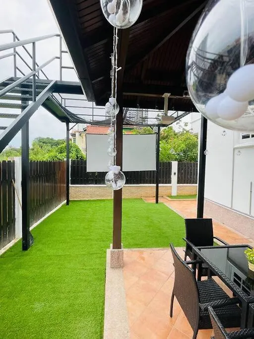 Trendy Family Getaway by Stayco: Beachside Oasis with Mini-Pool & Entertainment Batu Ferringhi Villa